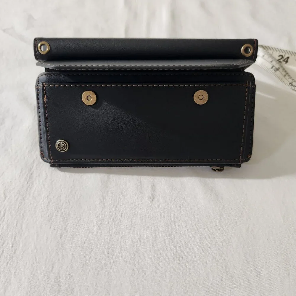 CaseMe nwot leather